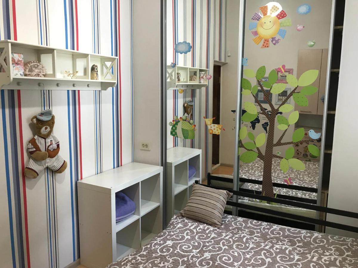 אודסה Apartment Near Deribasovskaya מראה חיצוני תמונה